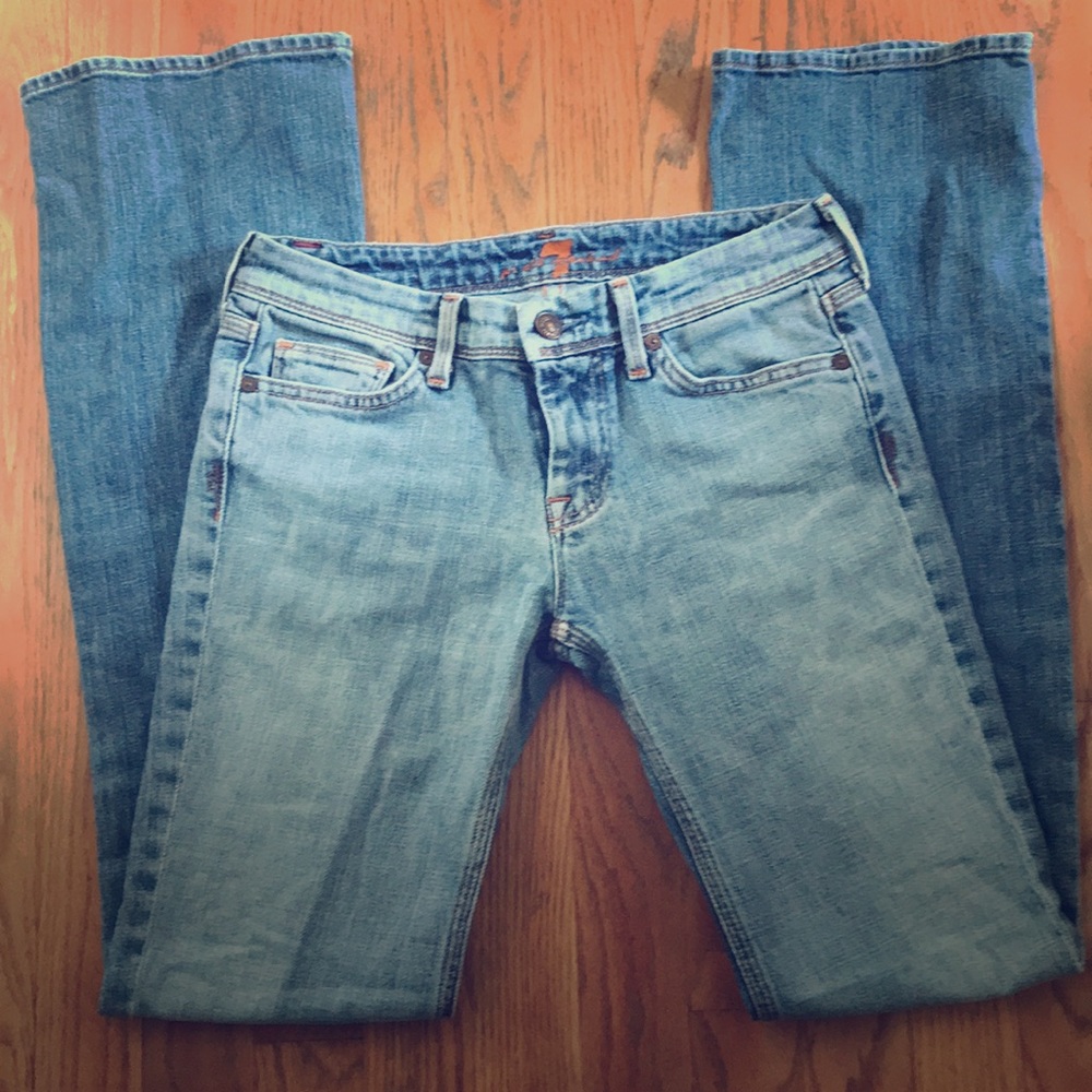 SOLD🌟🌟🌟🌟🌟🌟🌟7 for all mankind Jeans size 26